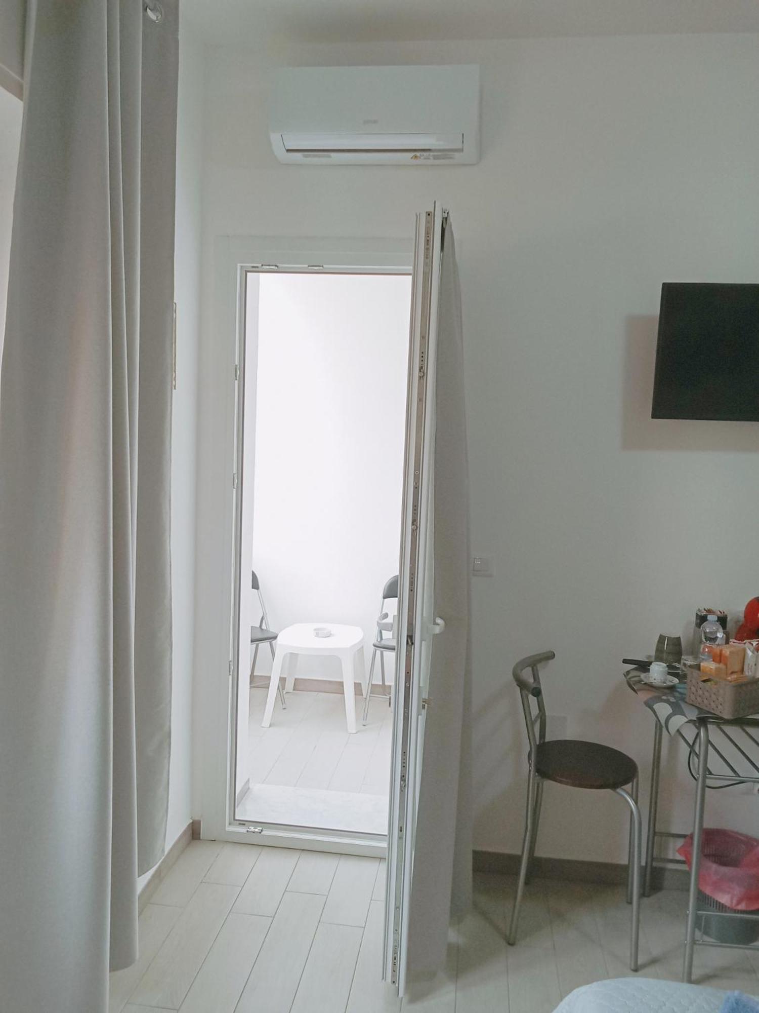 Gigi&Mary Bed & Breakfast Alghero Bagian luar foto
